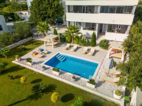 Spacious apartment with jacuzzi